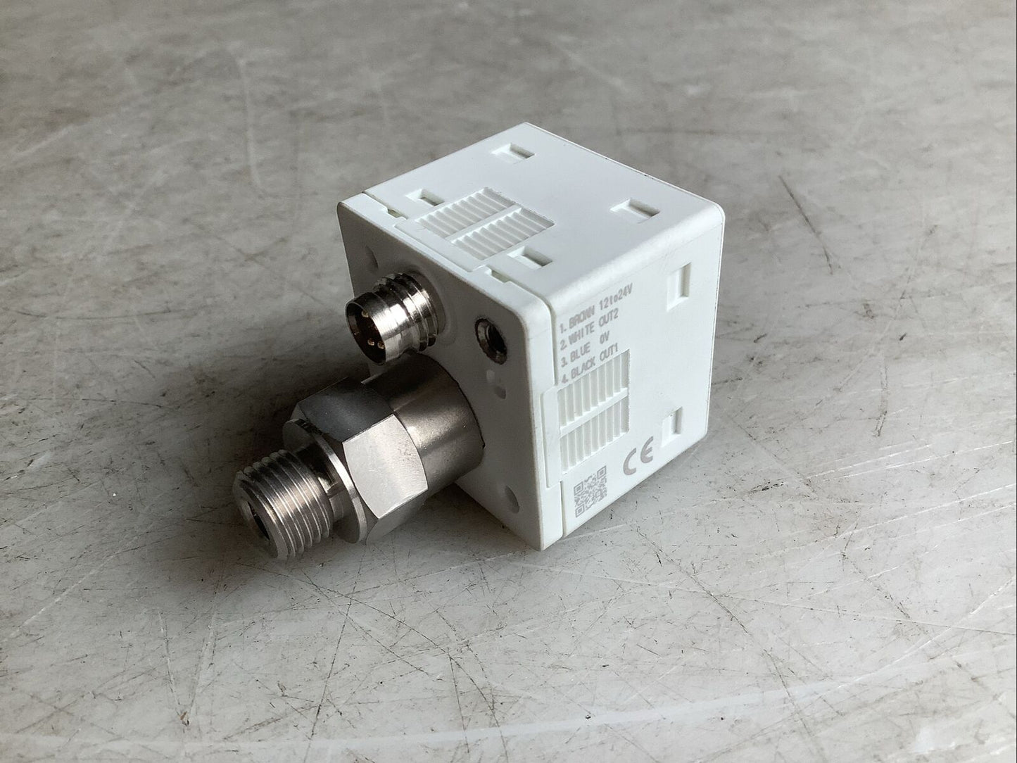 SUNX DP-111-E-P DIGITAL PRESSURE SENSOR DP-100 U3S