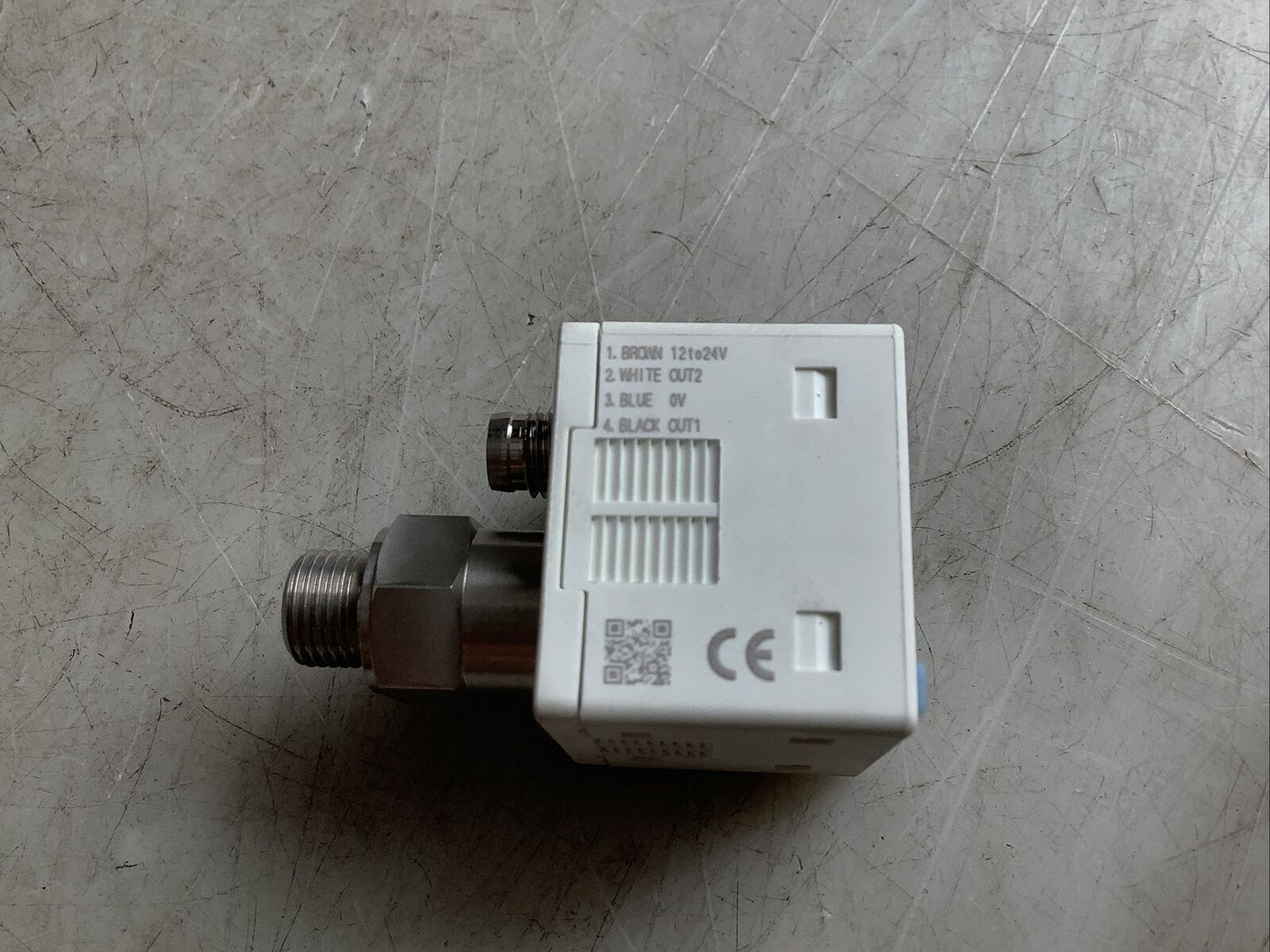 SUNX DP-111-E-P DIGITAL PRESSURE SENSOR DP-100 U3S