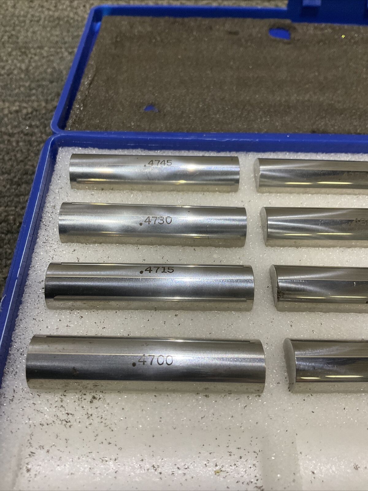 VAN KEUREN .4700-.4940 17 PIECE PIN GAUGE SET 333