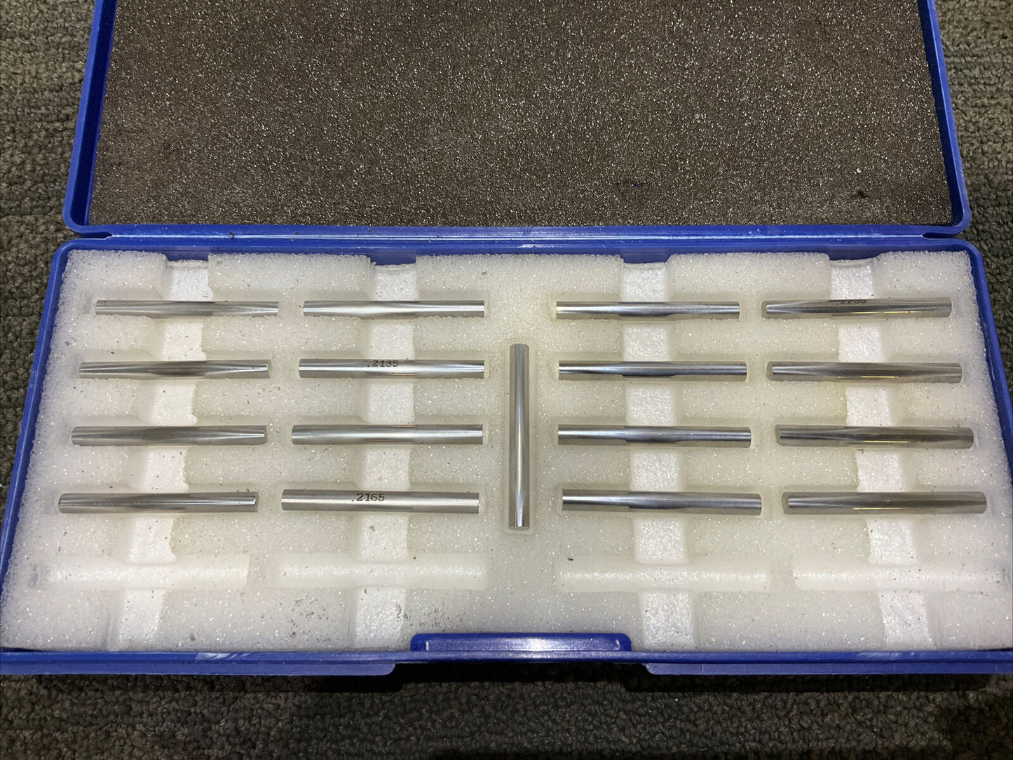 VAN KEUREN .2060-.2300 17 PIECE PIN GAUGE SET 333