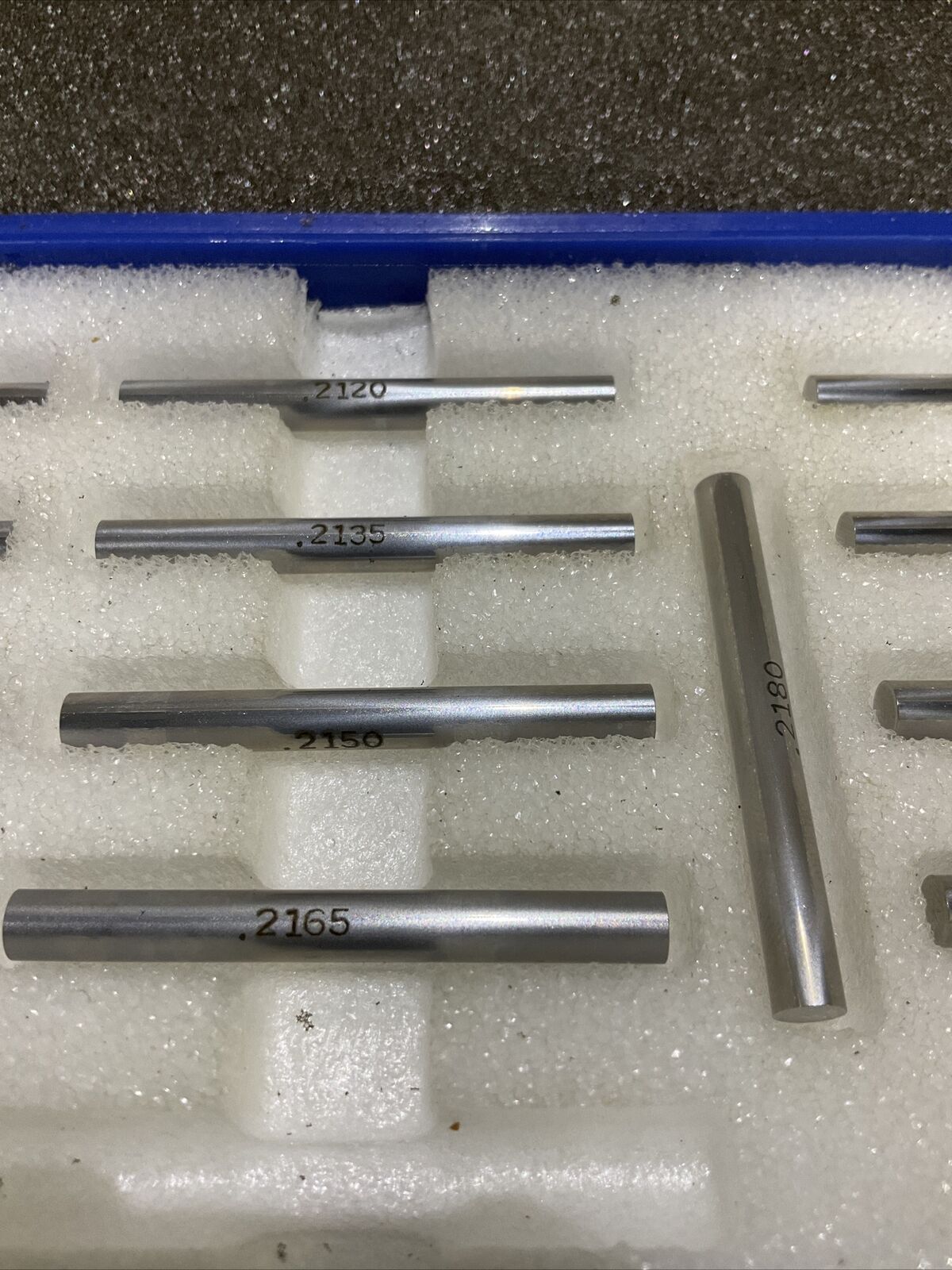 VAN KEUREN .2060-.2300 17 PIECE PIN GAUGE SET 333