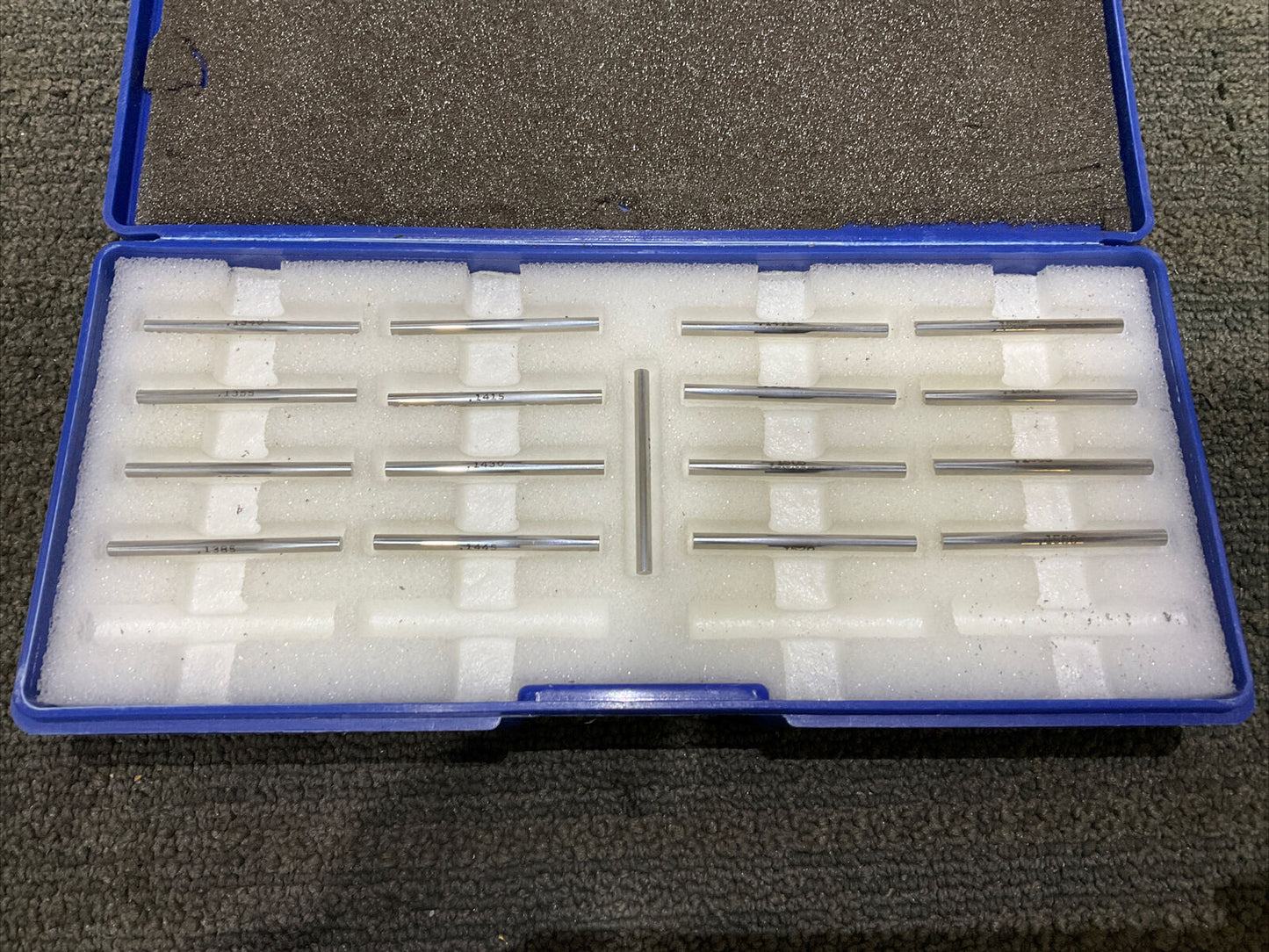 VAN KEUREN .1340-.1580 17 PIECE PIN GAUGE SET 333