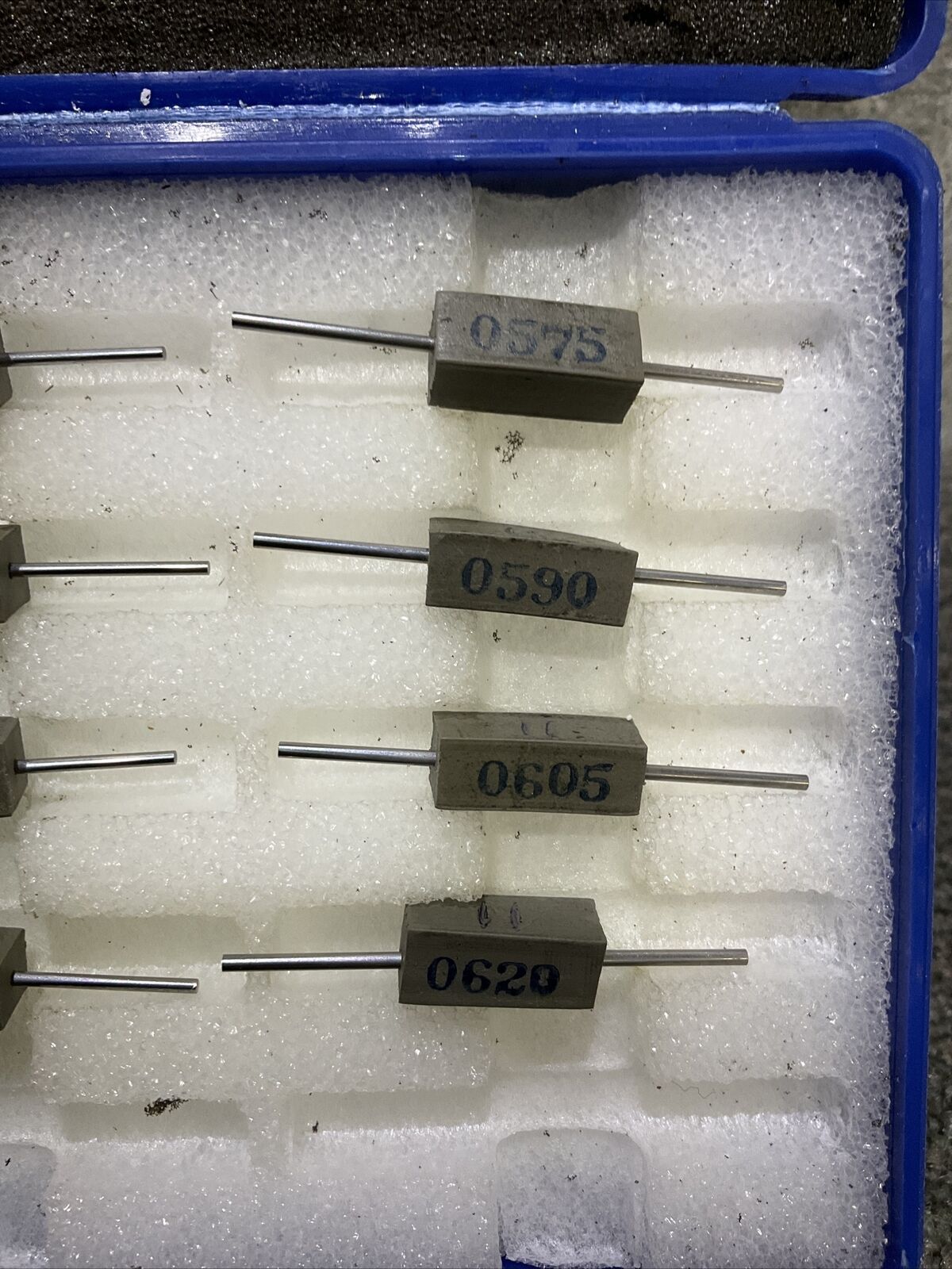 VAN KEUREN .0380-.0620 17 PIECE PIN GAUGE SET  333