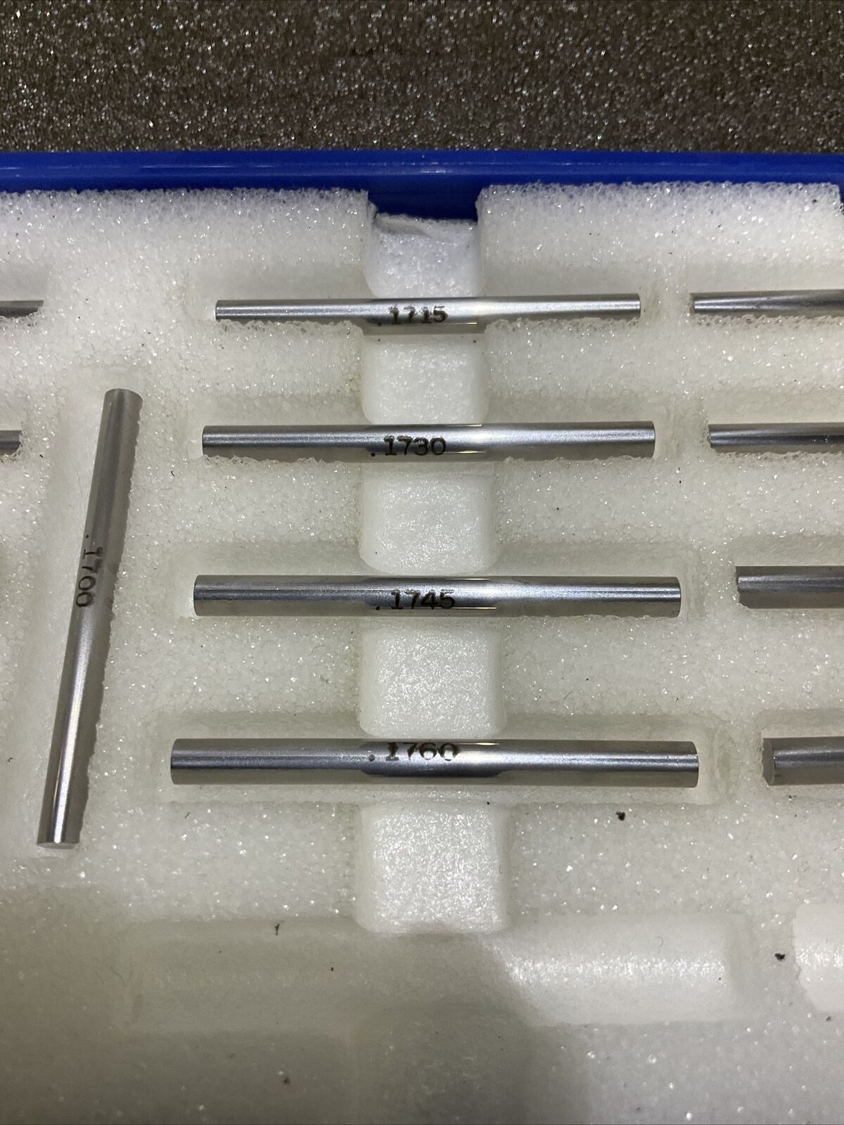 VAN KEUREN .1580-.1820 17 PIECE PIN GAUGE SET 333