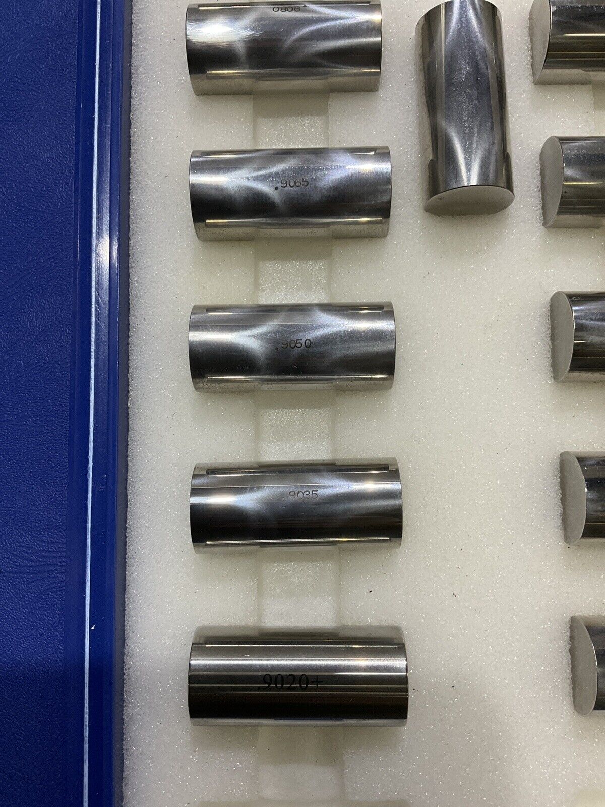 VAN KEUREN .9020-.9260 17 PIECE PIN GAUGE SET 333