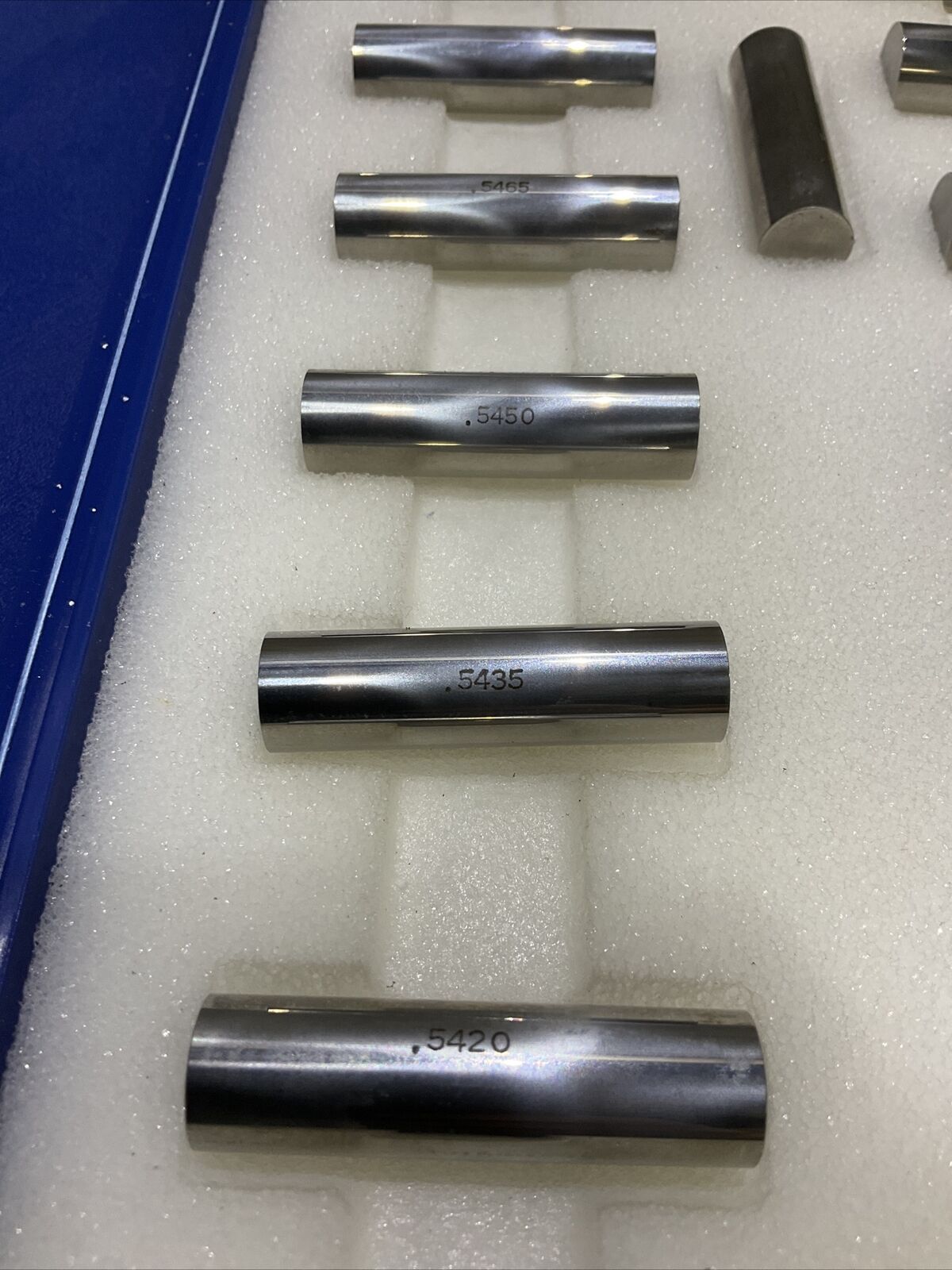 VAN KEUREN .5420-.5660 17 PIECE PIN GAUGE SET 333