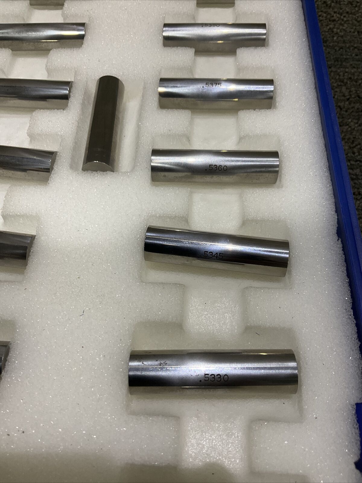 VAN KEUREN .5180-.5420 17 PIECE PIN GAUGE SET  333