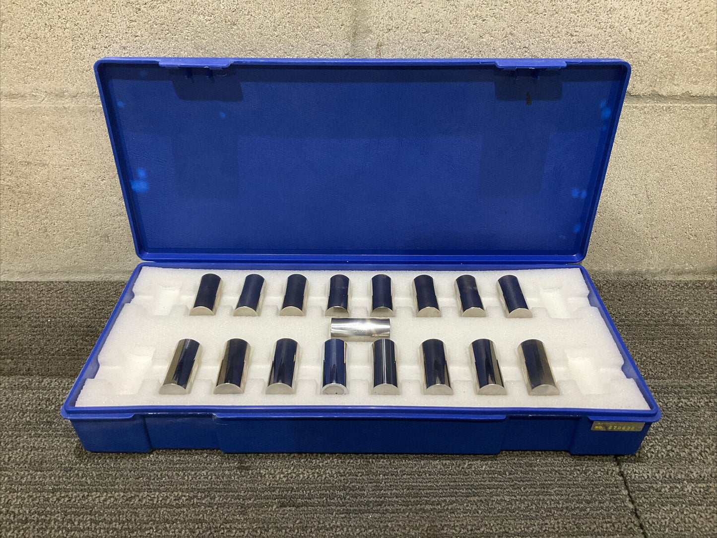 VAN KEUREN .8780-.9020 17 PIECE PIN GAUGE SET 333