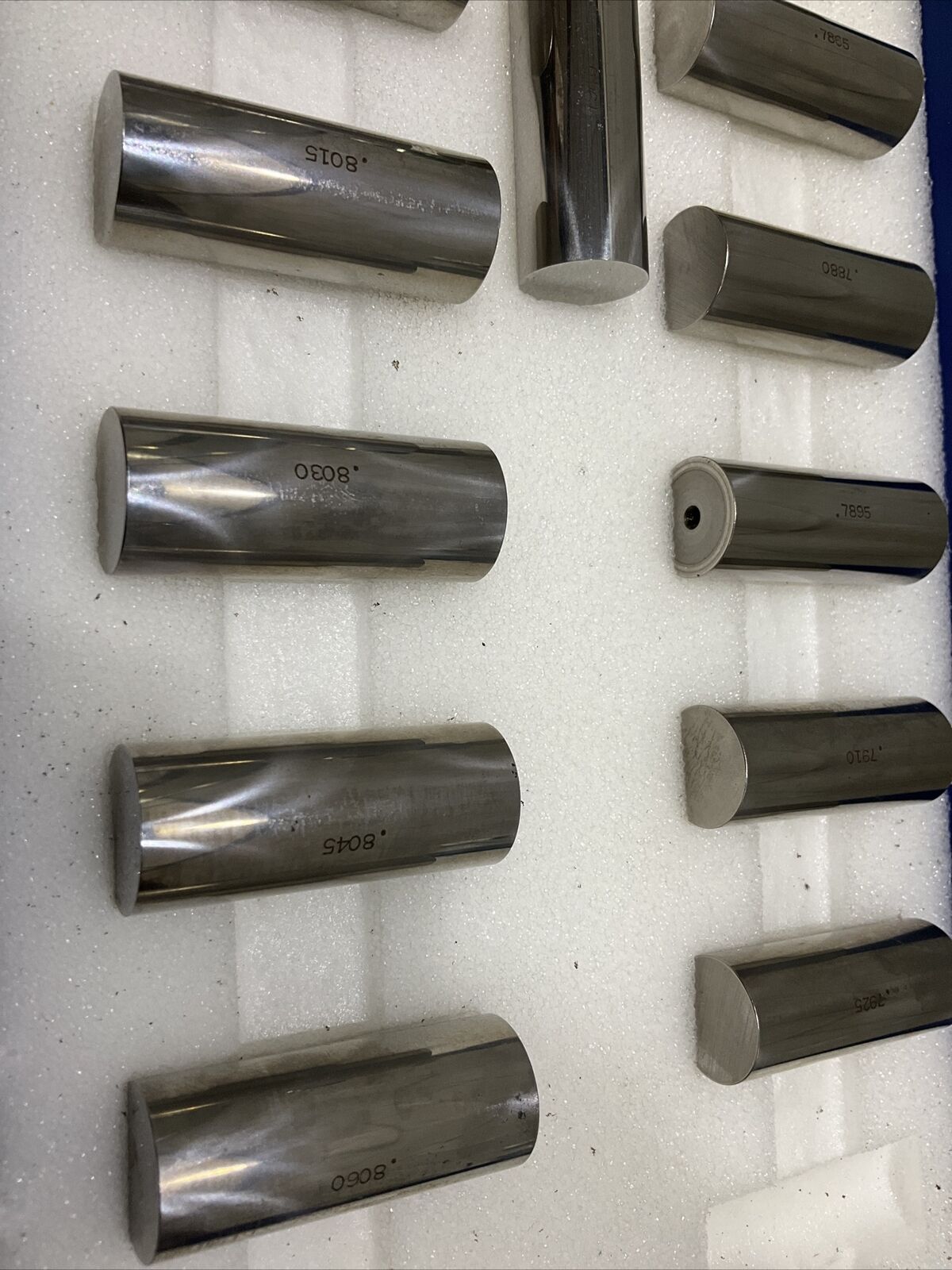 VAN KEUREN .7820-.8060 17 PIECE PIN GAUGE SET 333