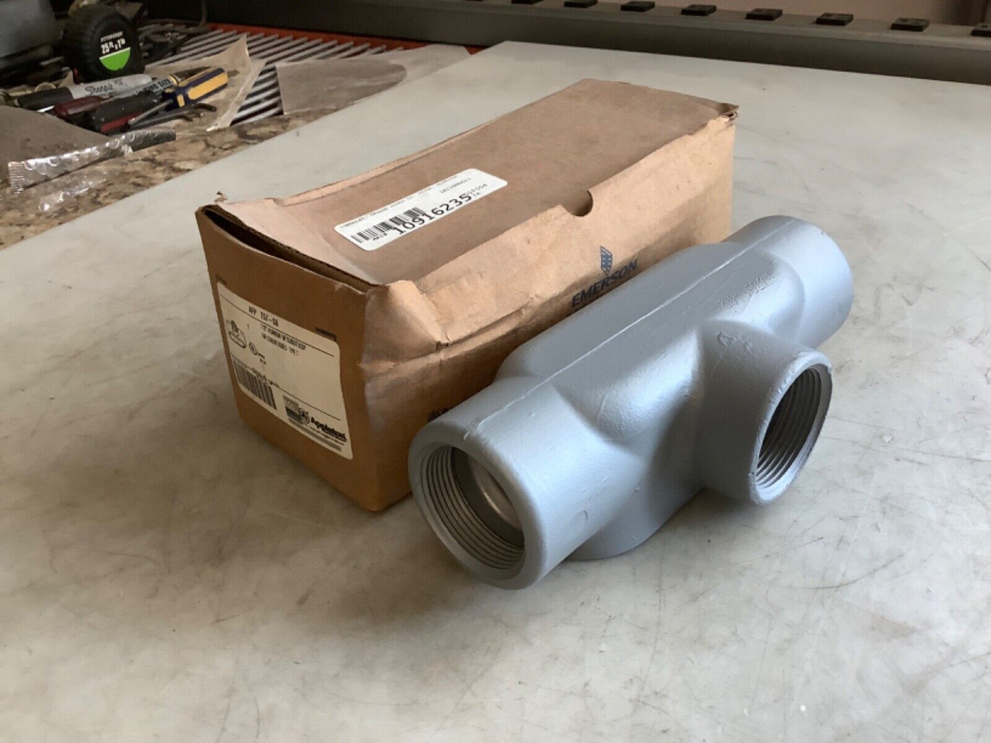 APPLETON T57-SA CONDUIT BODY TYPE T 1-1/2IN 678