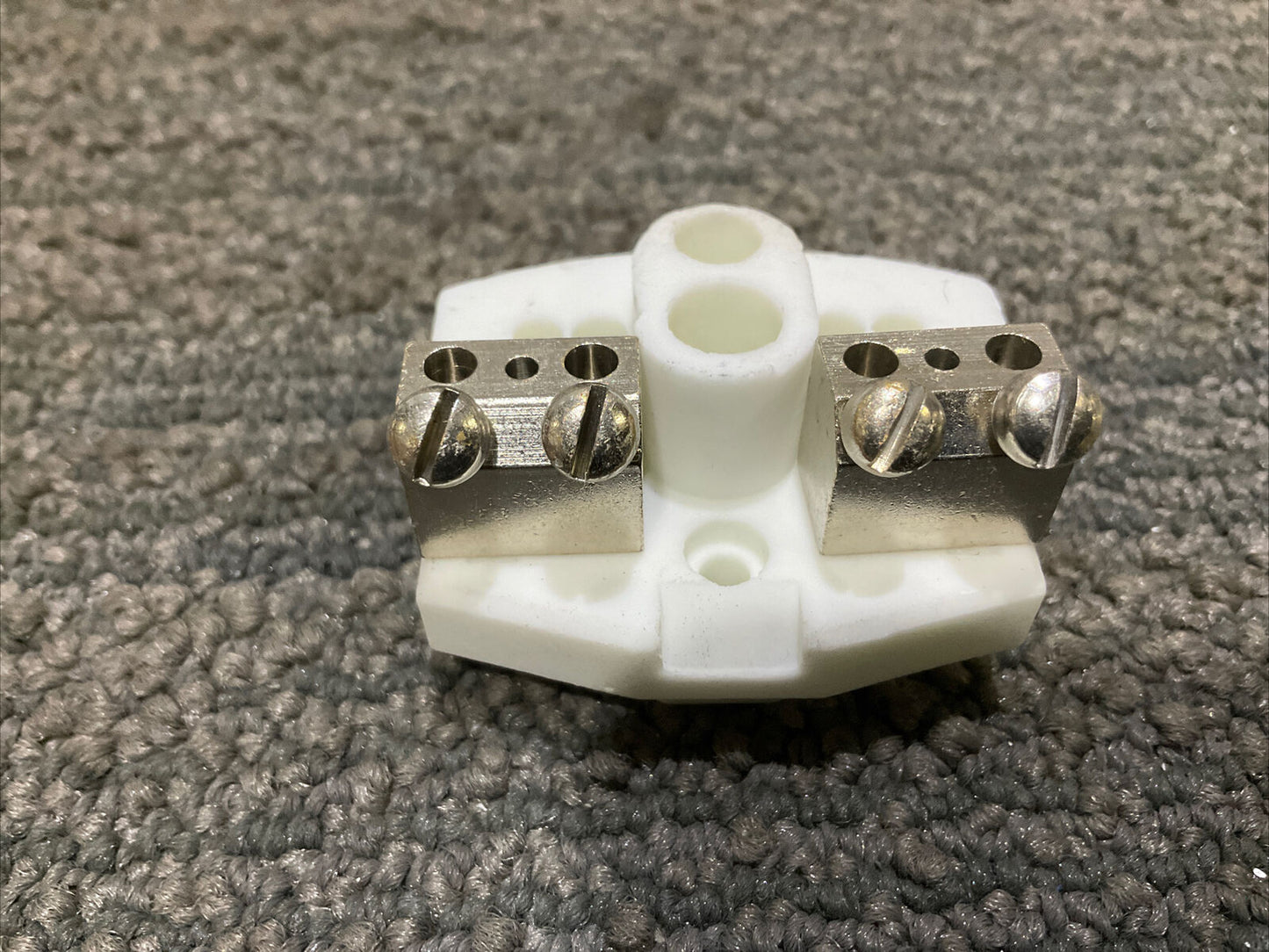 SANDELIUS CP102 CERAMIC 2 TERMINAL BLOCK 100 SERIES 678 LOT OF 10