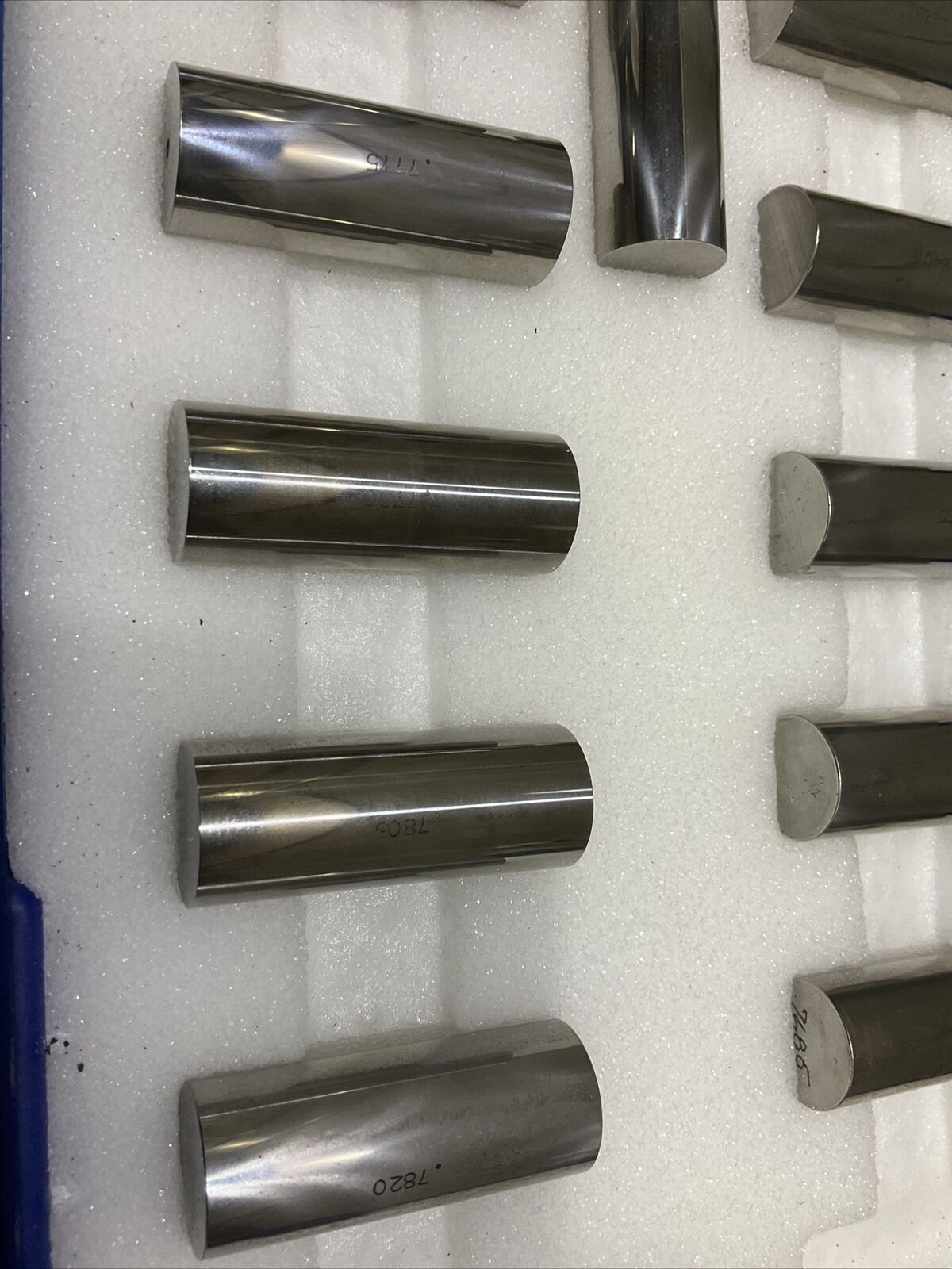 VAN KEUREN .7580-.7820 17 PIECE PIN GAUGE SET 333