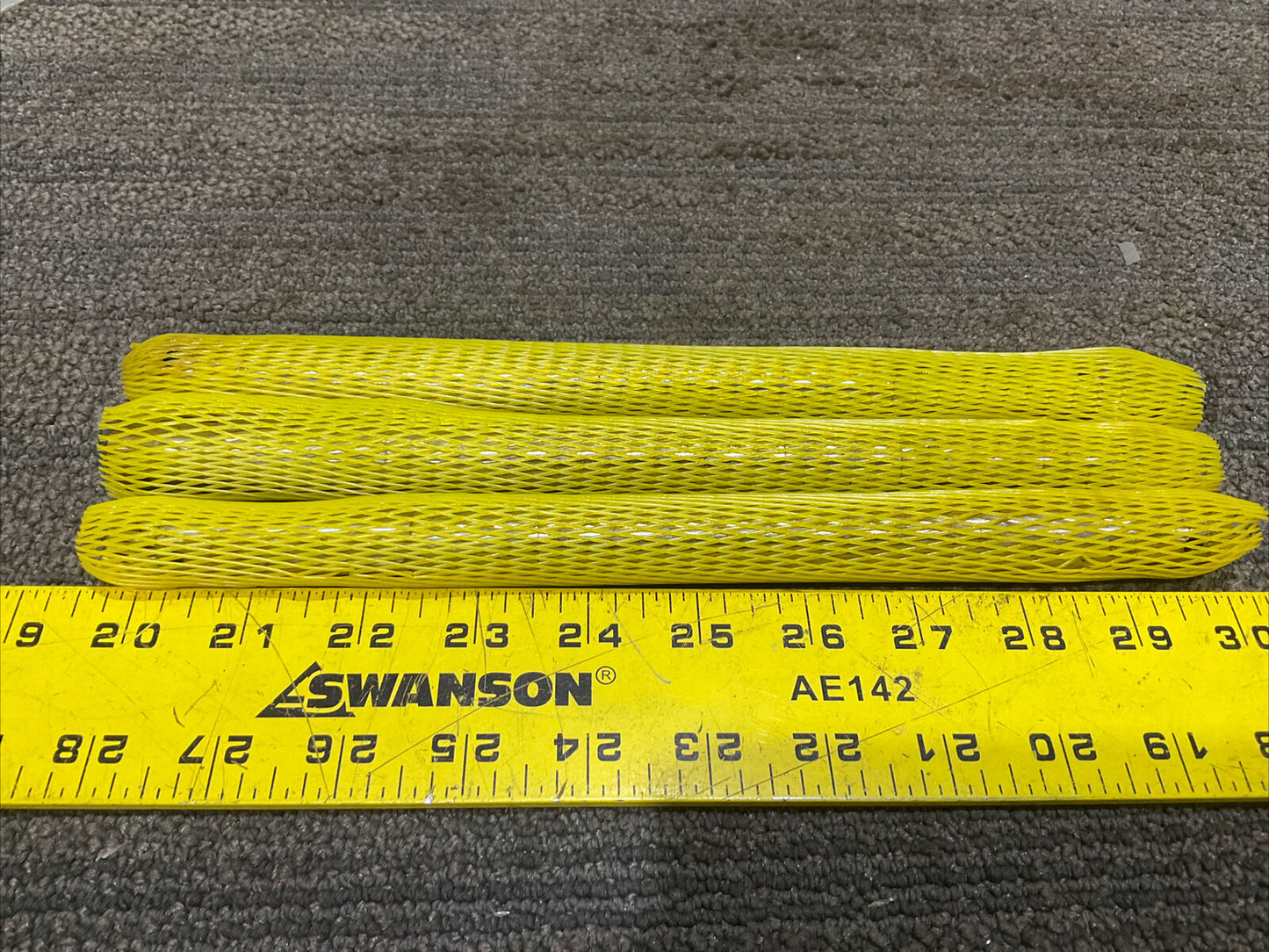 DIAMOND POWER 844228-0023 LAMP HOLDER ASSEMBLY FOR SOOT BLOWER 678 LOT OF 3 ????