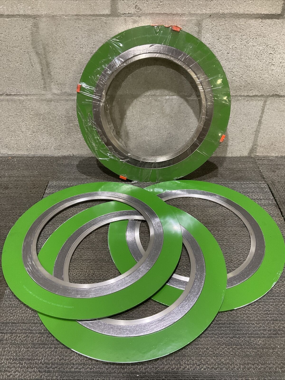 LAMONS 10 600 316L FG CRS OR 316L IR ASME B16.20 GASKET 678 LOT OF 8