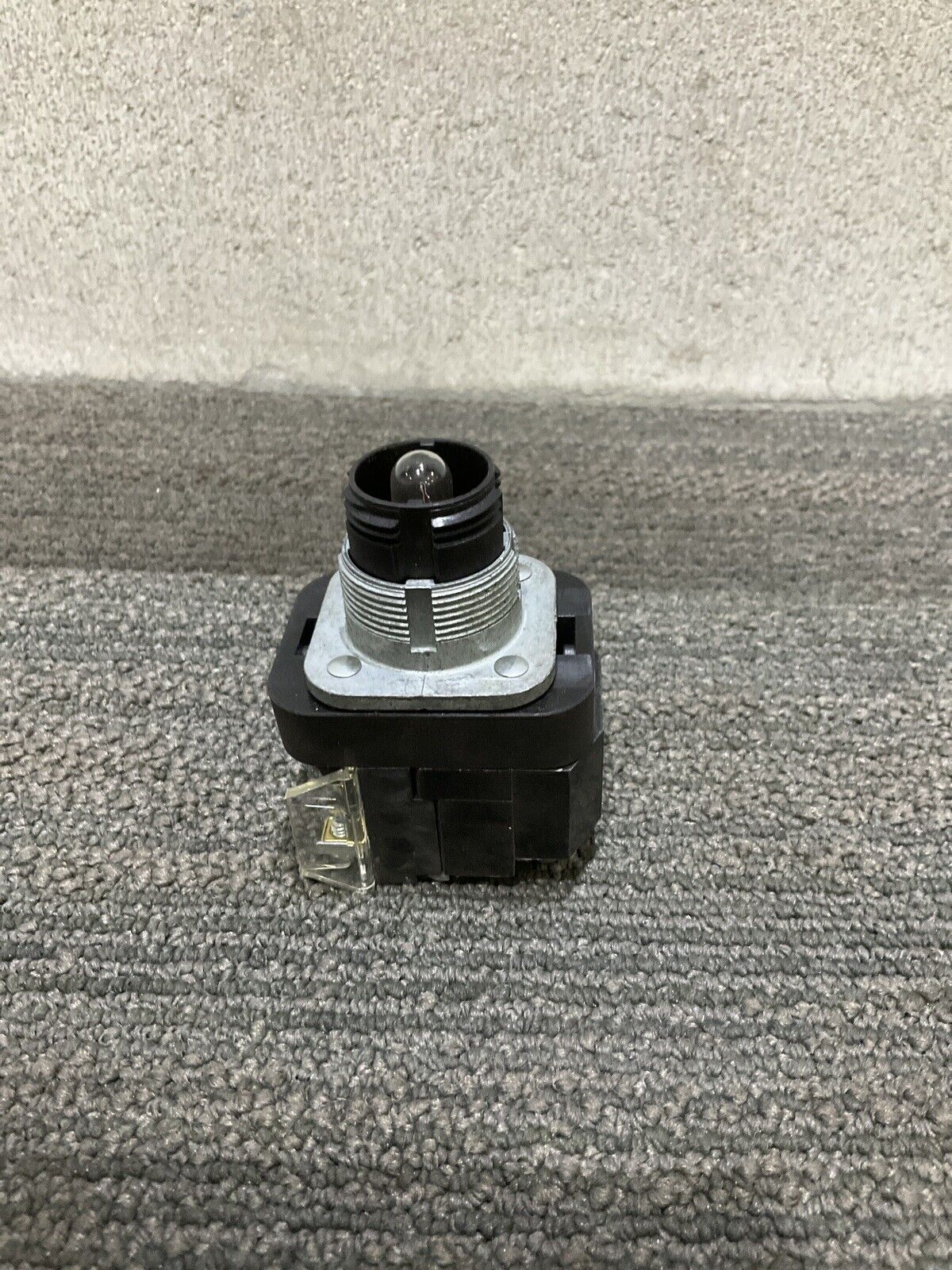 ALLEN-BRADLEY 800T-PB16 PUSH BUTTON 444