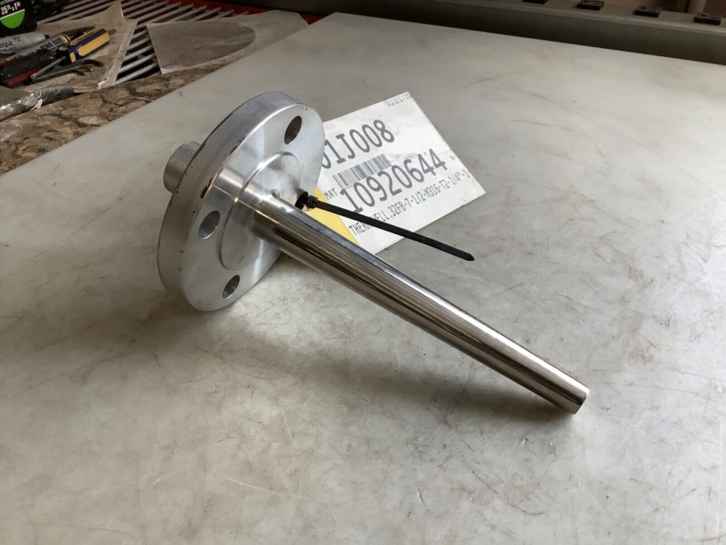 KERKAU A182 F316/316L 1.5 150 B16.5 THERMOWELL FLANGE W ROD 7-1/2IN 678