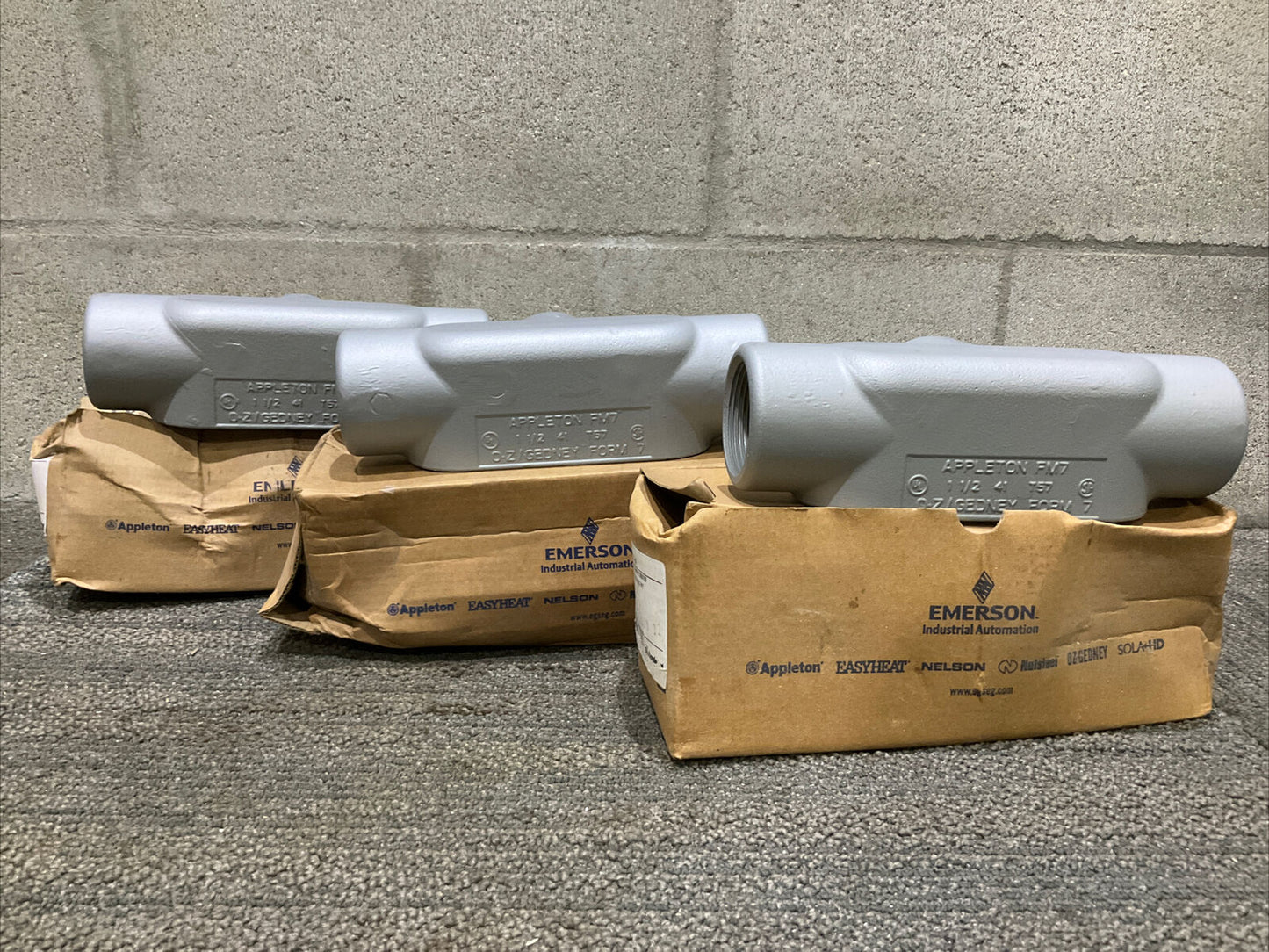 EMERSON APPLETON APP T57-SA ALUMINUM FM7 CONDUIT BODY TYPE T 678 LOT OF 3