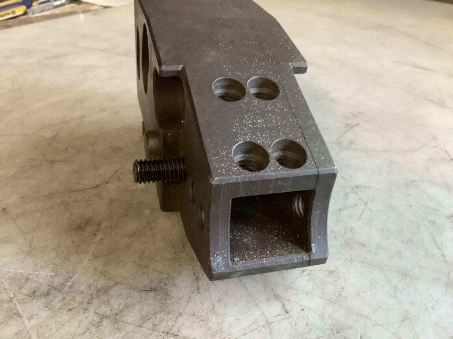 BROWN & SHARPE 140-222 TOOLING HEAD 333