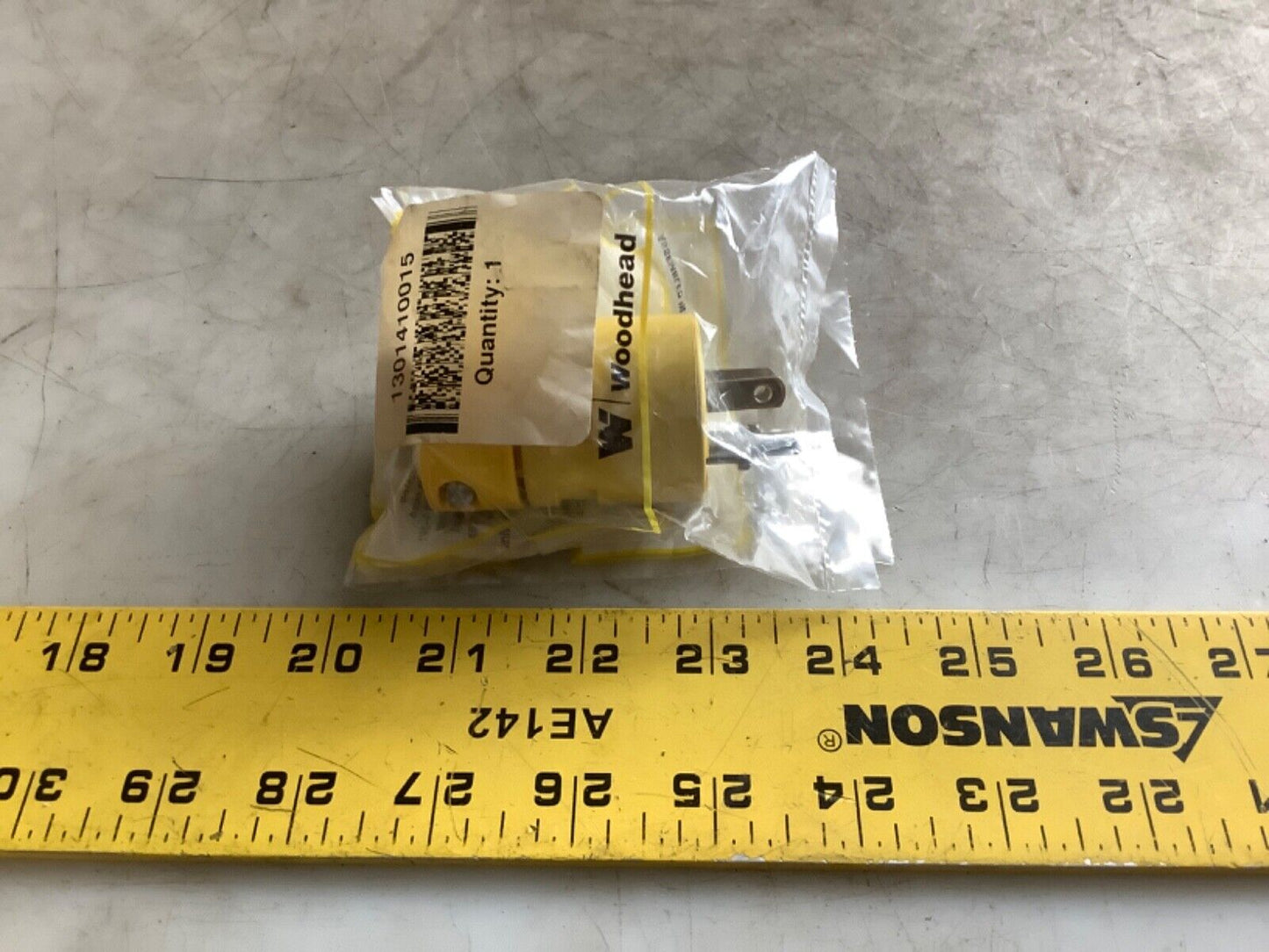 WOODHEAD 1447 SUPER SAFEWAY PLUG YELLOW 125V 5-15P 15A 222