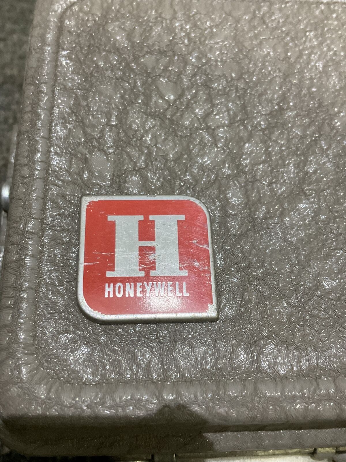 HONEYWELL T615A16371 TEMPERATURE CONTROLLER 444