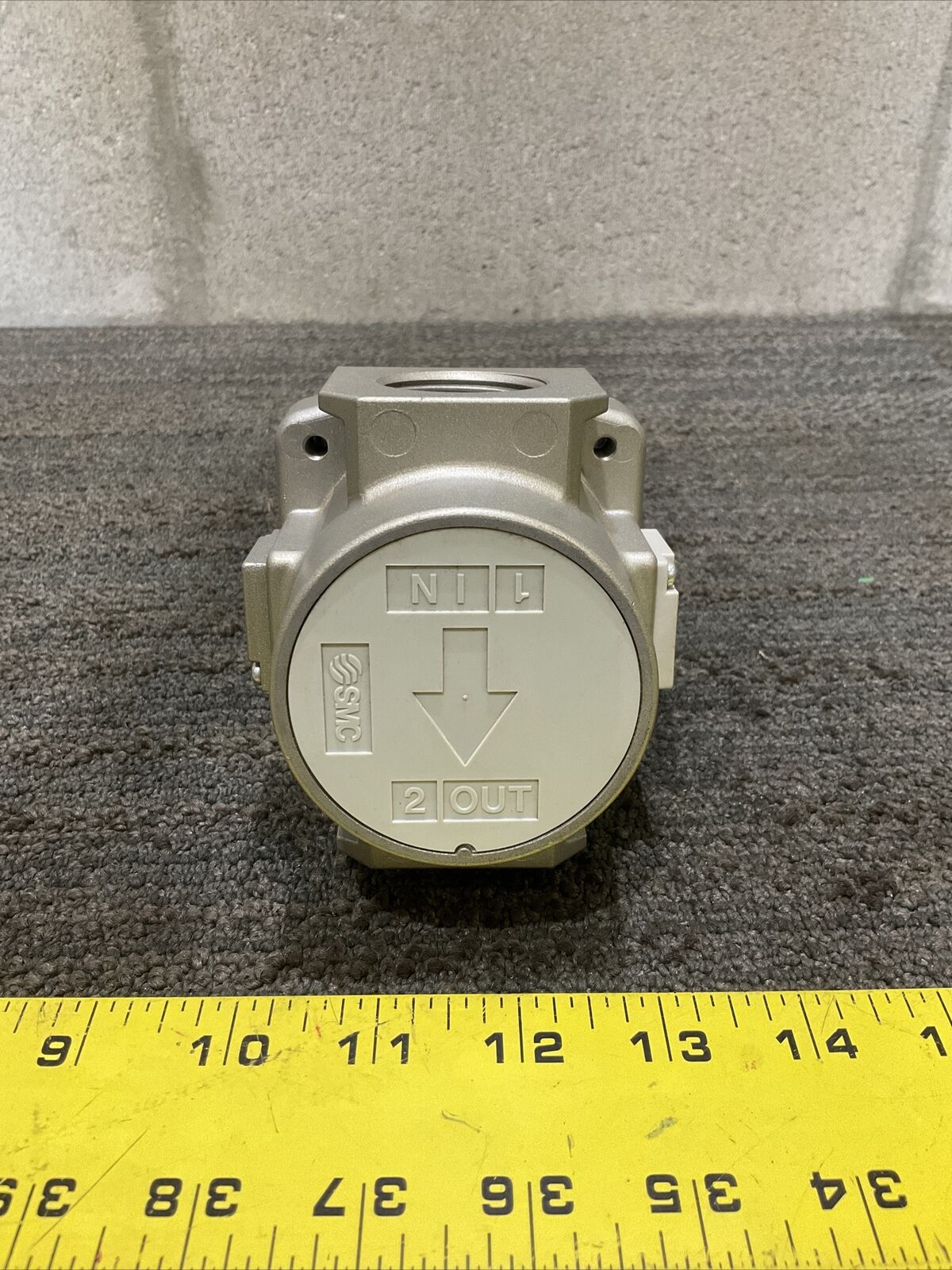 SMC AR60N10Z PRESSURE REGULATOR 7-125 PSI 222