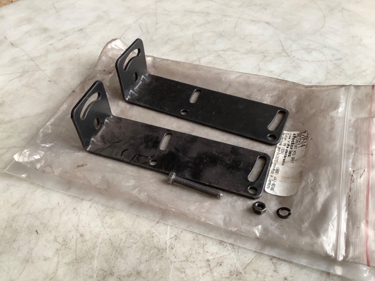 EFECTOR E20514 ANGLE BRACKET 444