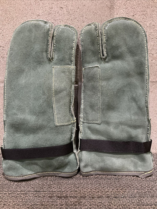 MAGID ONE FINGER WELDING MITT W/ CARBO FLEX LINING PAIR 222 6820DPTSV