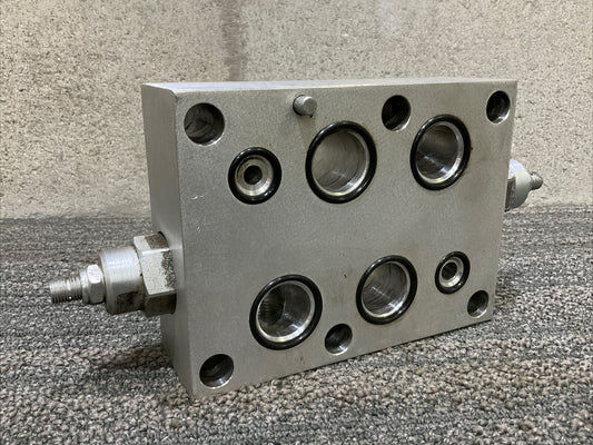 SUN HYDRAULICS 1DJ2-A2 HYDRAULIC MANIFOLD VALVE 222