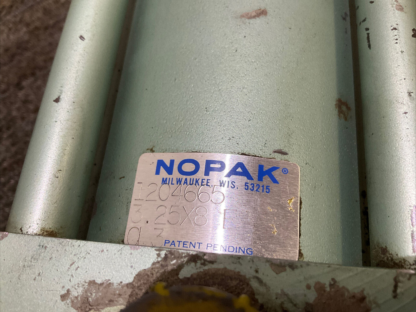 NOPAK 1204665 CL3 3.25X8E HYDRAULIC CYLINDER 3.25 BORE 8 STROKE Y2M