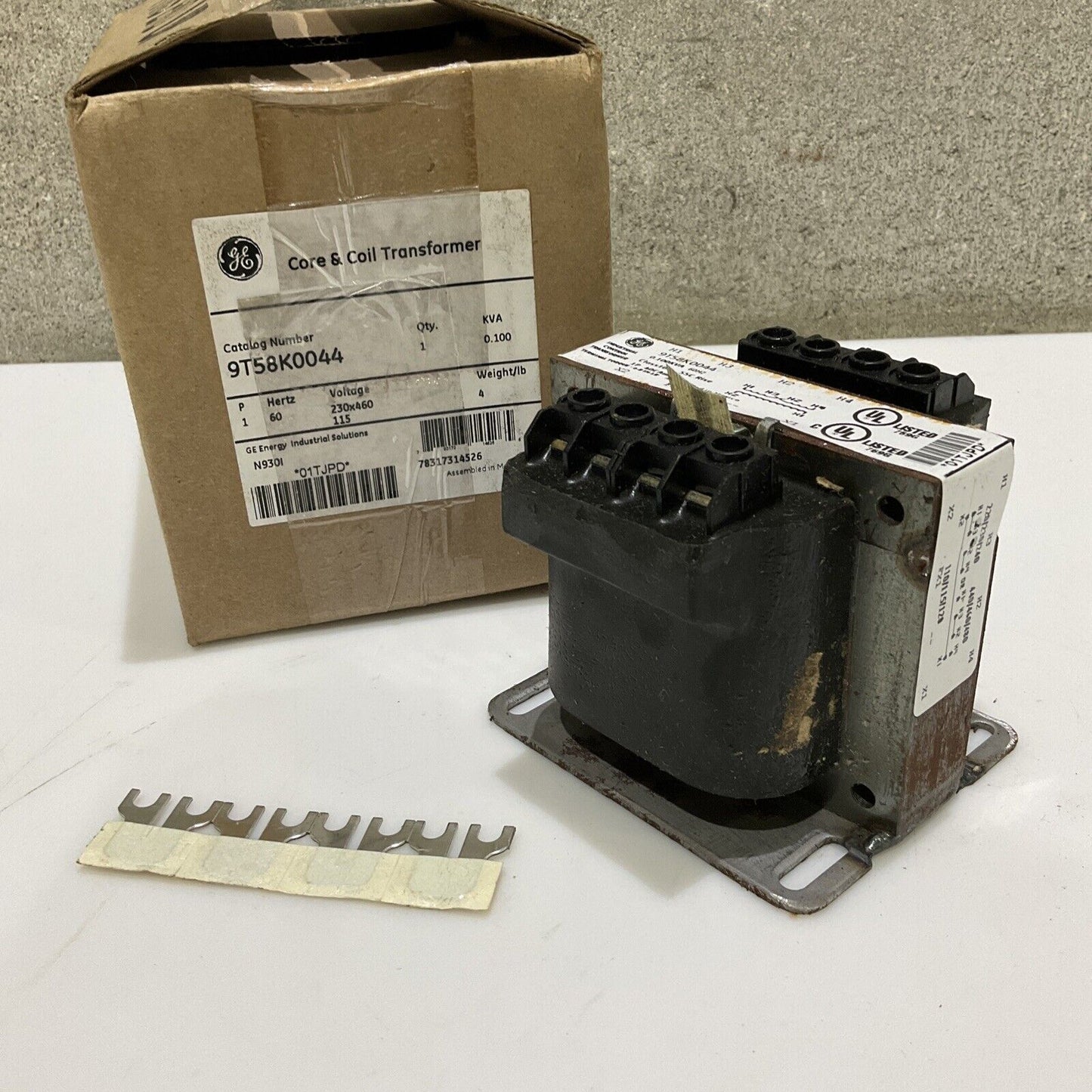 GENERAL ELECTRIC 9T58K0044 CORE & COIL TRANSFORMER 60 HZ 115 V 678