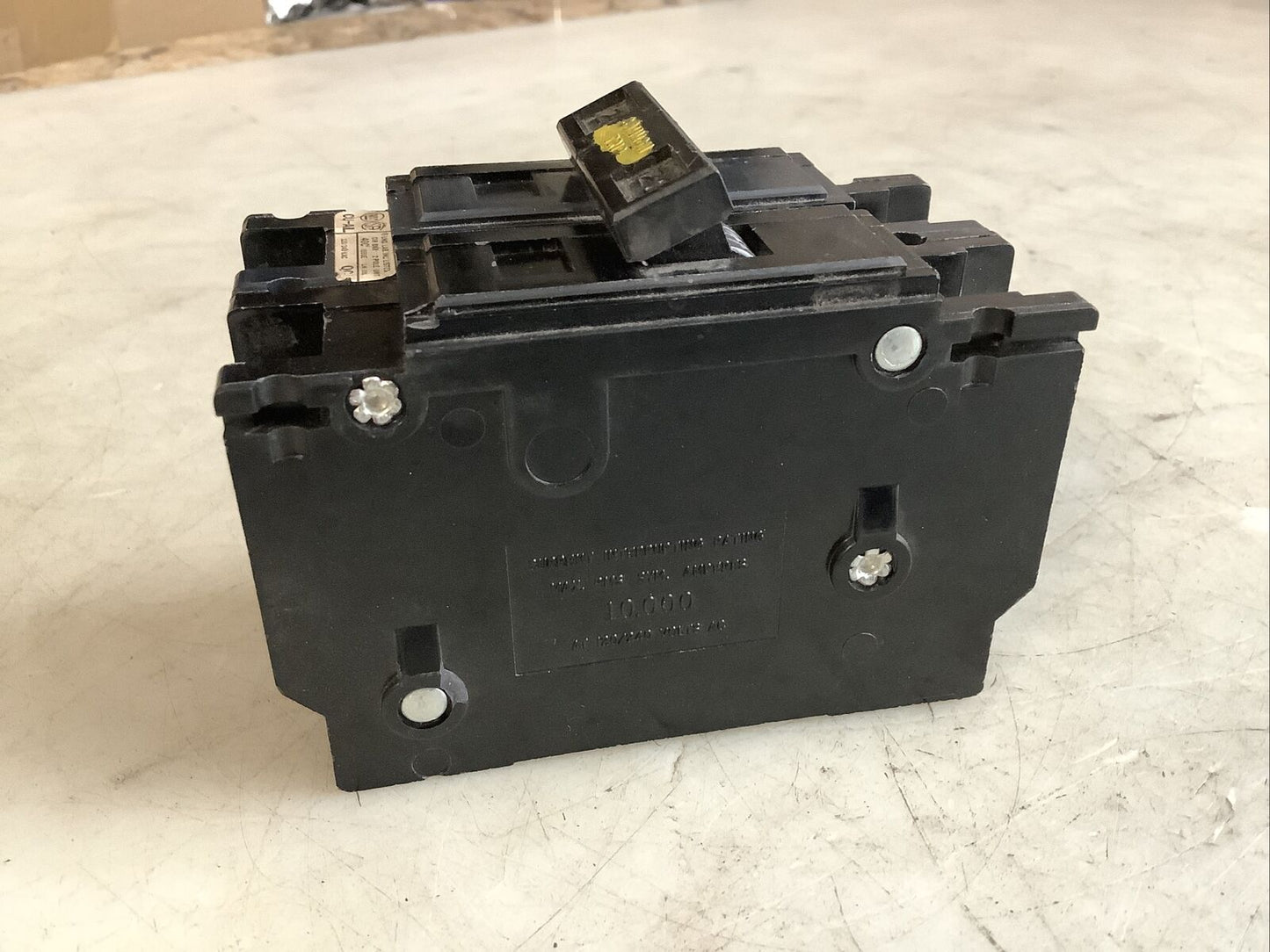 WESTINGHOUSE CU-AL CIRCUIT BREAKER 120/240VAC 20A 2 POLE 476