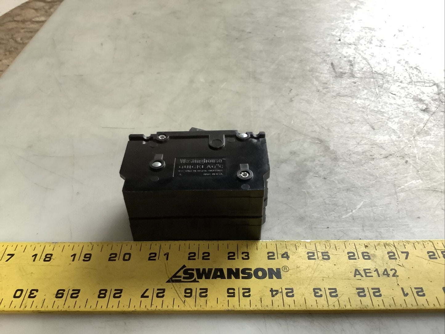 WESTINGHOUSE CU-AL CIRCUIT BREAKER 120/240VAC 20A 2 POLE 476