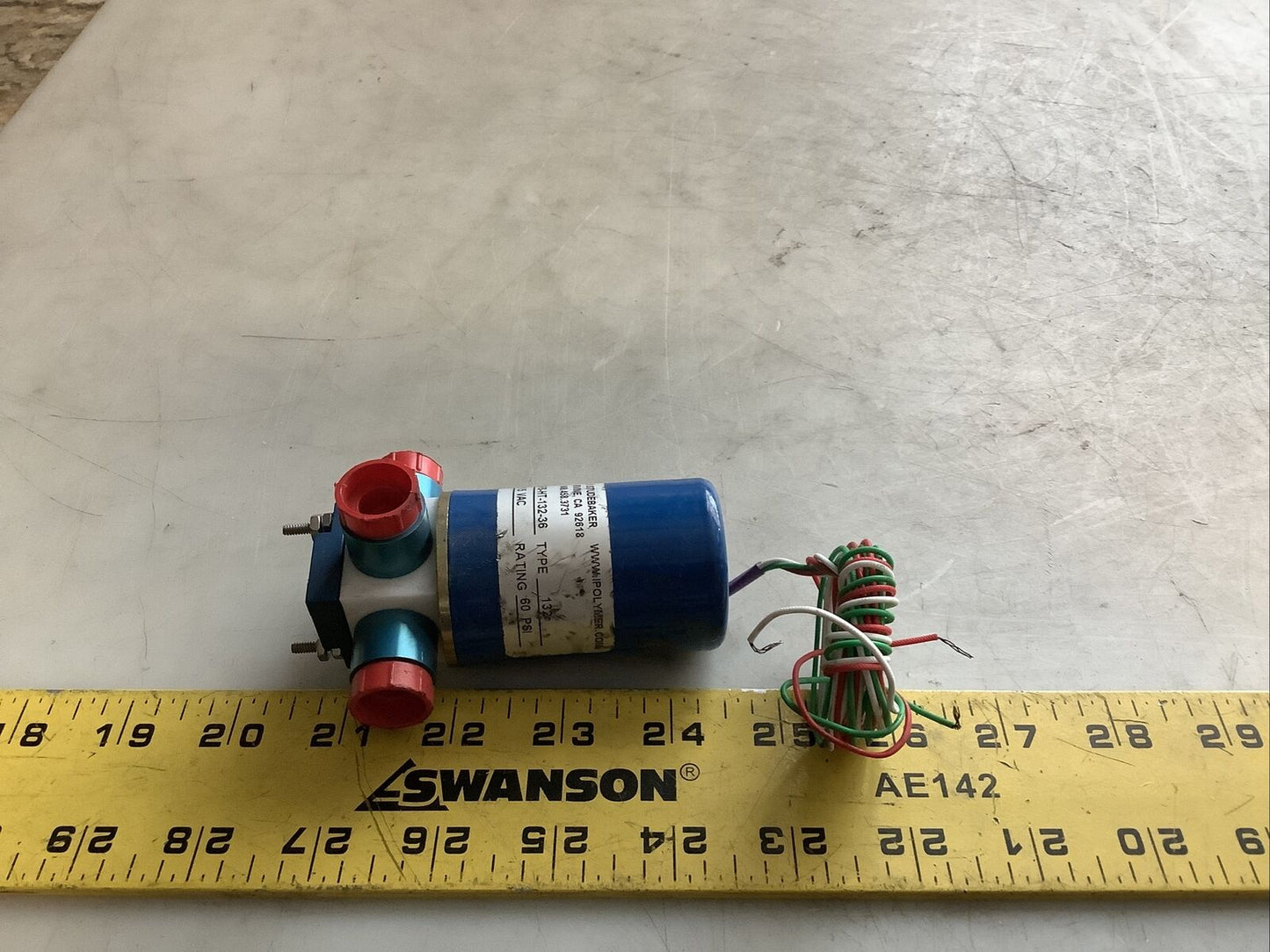 IPS M443W1AFS-HT-132-36 MINIATURE SOLENOID VALVE 115VAC 60PSI 132 TYPE 476