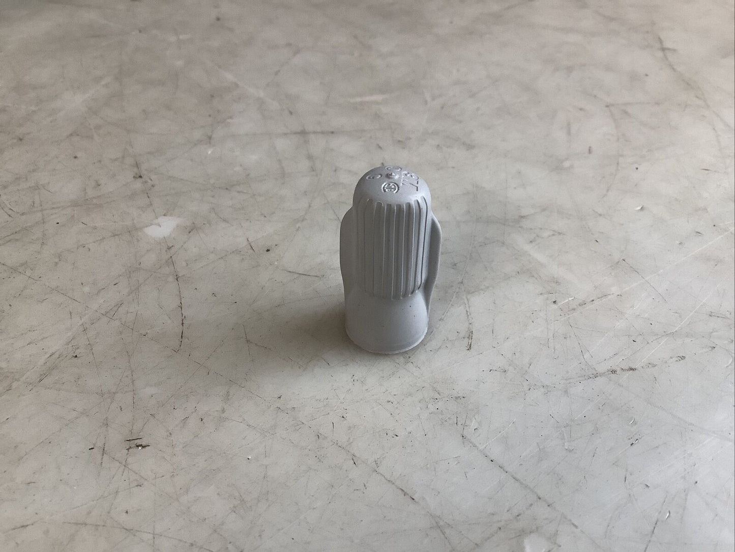 3M 21346 ELECTRICAL SRPING CONNECTORS QTY 4 476-U3S