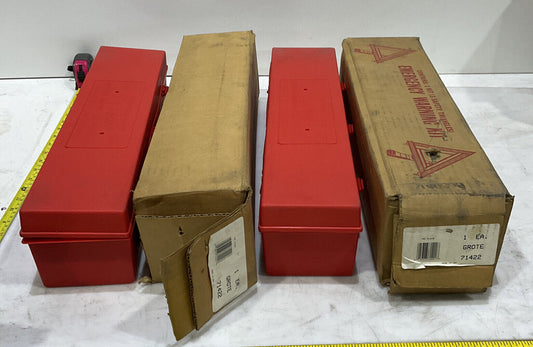 GROTE 71422 TRIANGLE FLARE KIT LOT OF 2 476