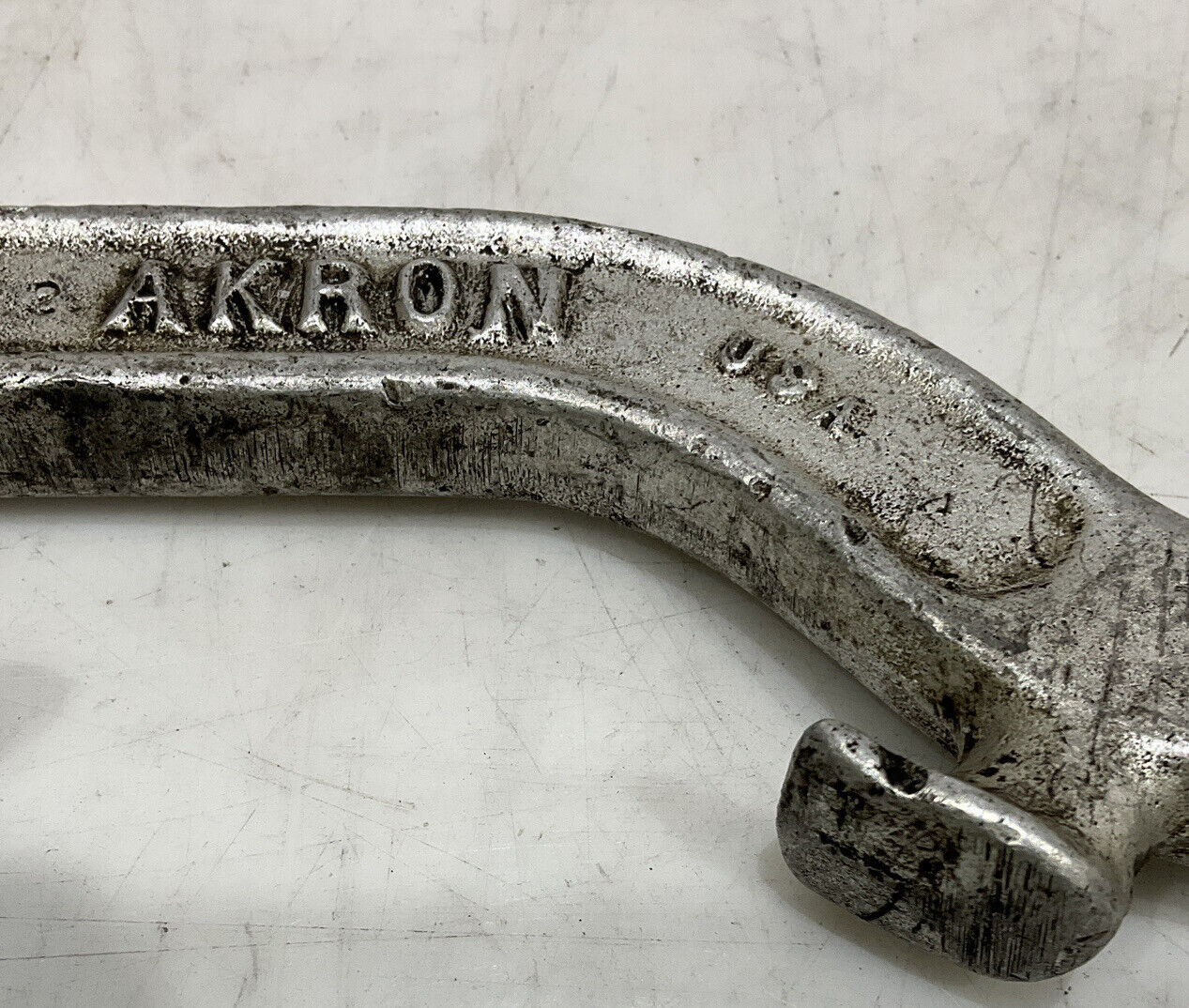 AKRON BRASS STYLE 10 SPANNER WRENCH 476