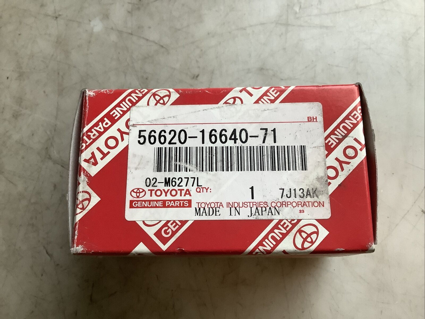 TOYOTA 56620-16640-71 RESISTOR 476