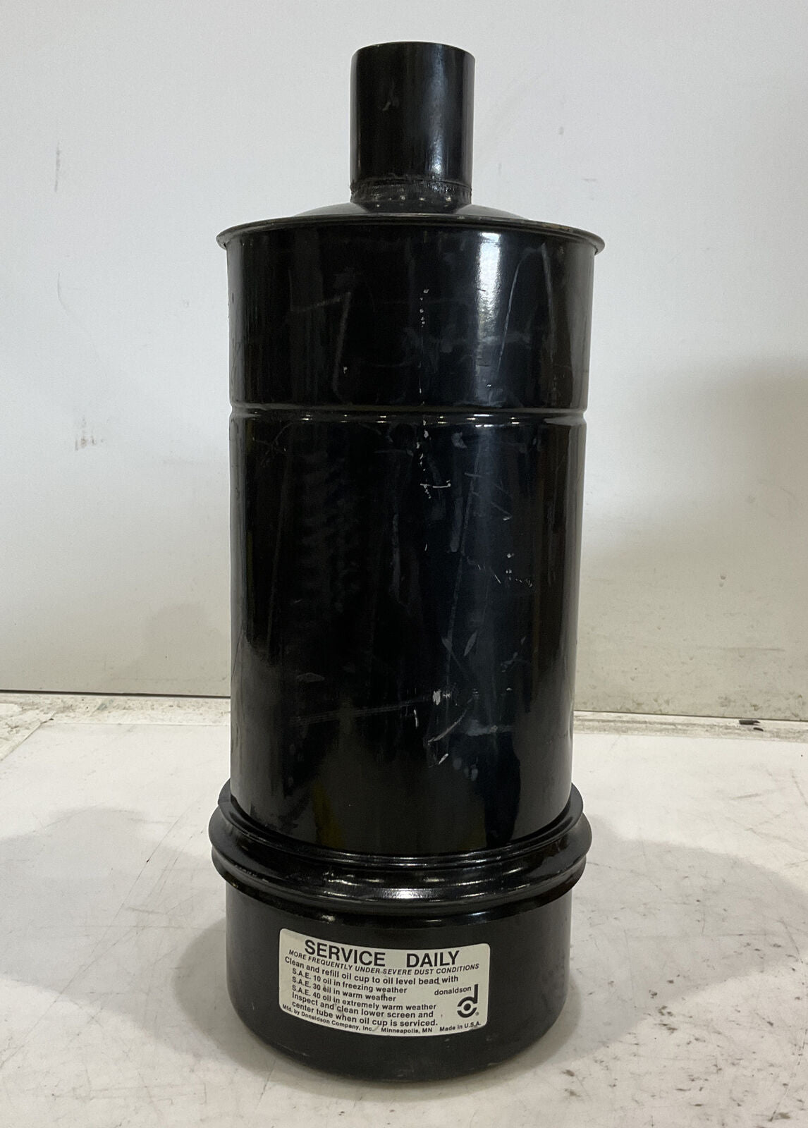 DONALDSON CATERPILLAR FILTER HOUSING 476