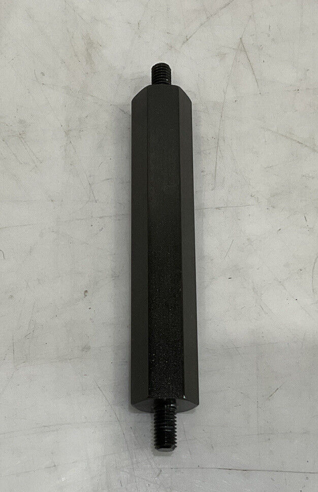 JOHN DEERE M134441 EQUIPMENT BAR 476