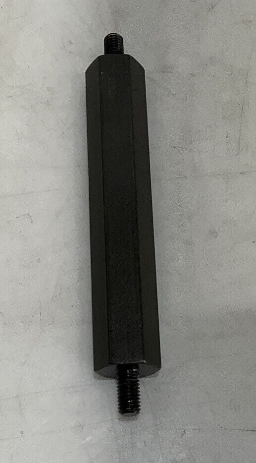 JOHN DEERE M134441 EQUIPMENT BAR 476