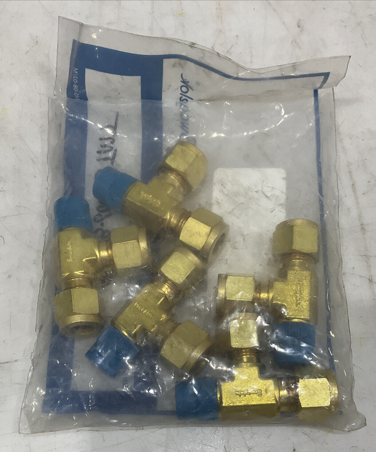 SWAGELOK B-600-3TMT MALE UNION TEE LOT OF 5 476