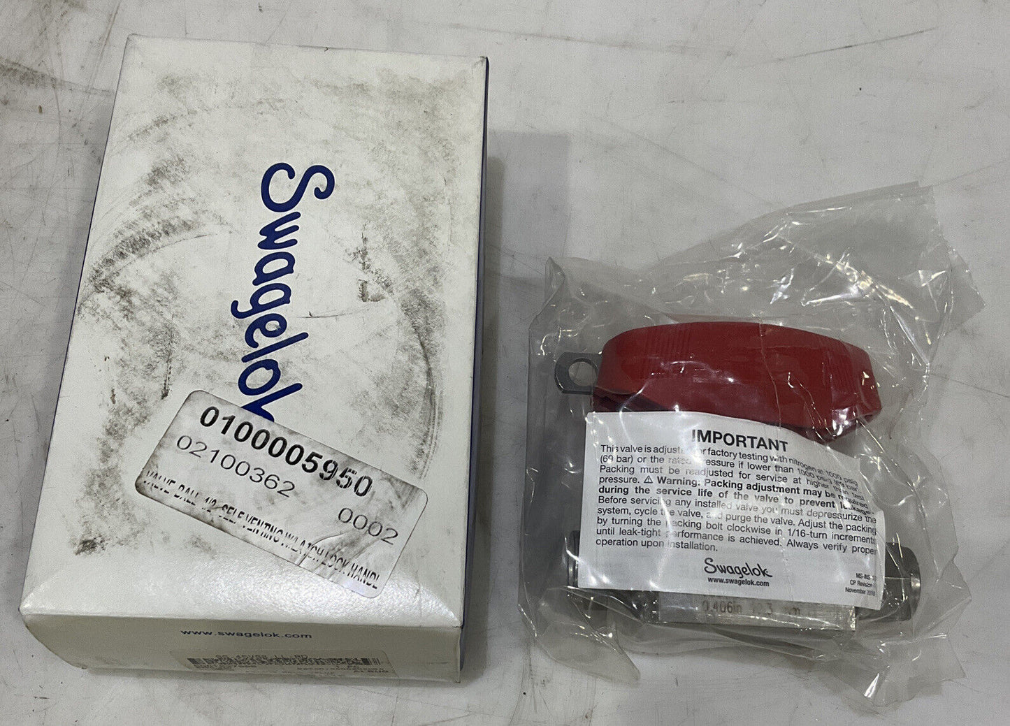 SWAGELOK SS-45VS8-LL-RD BALL VALVE 476