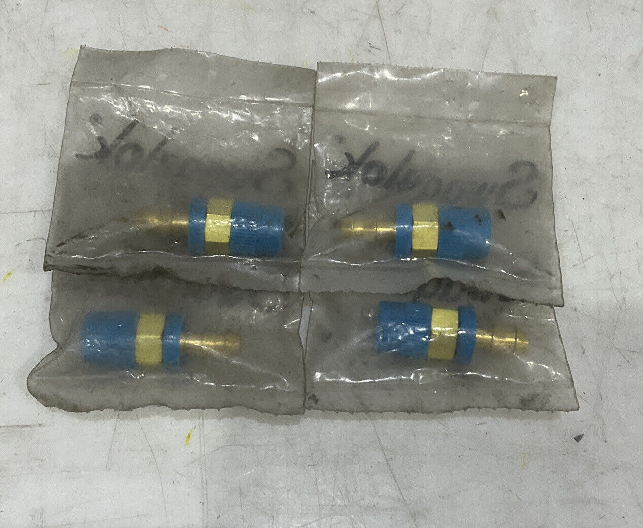 SWAGELOK B-PB4-PM4 HOSE FITTING LOT OF 4 476