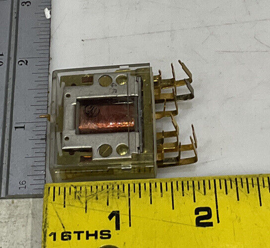 POTTER AND BRUMFIELD R40-E0071-1 24VDC 1945166A4 LOT OF 2 373