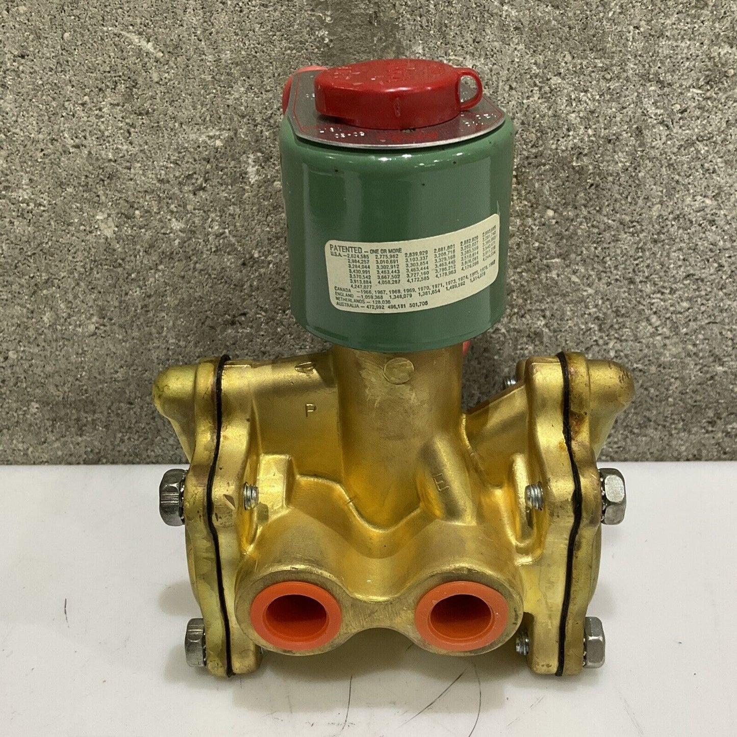 ASCO 8316C16 SOLENOID VALVE 3/8” 120V 50-60HZ 373