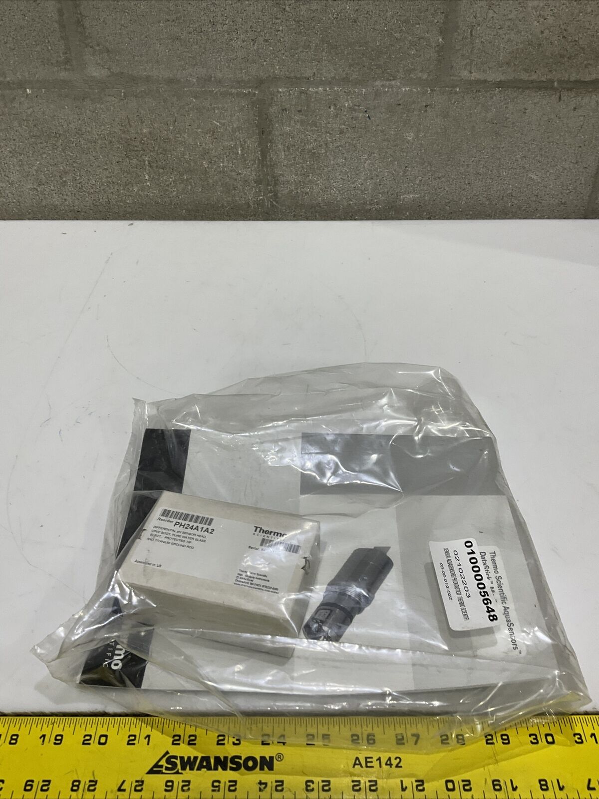 THERMO PH24A1A2 DIFFERENTAL pH SENSOR HEAD CPVC BODY PURE WATER GLASS 373