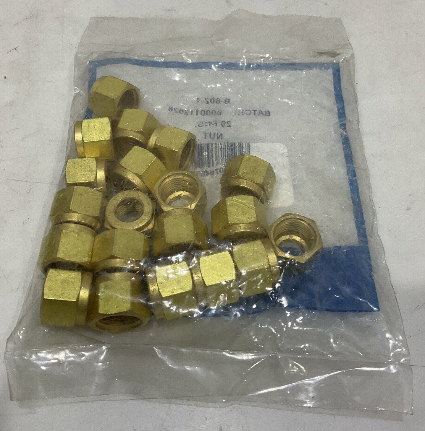 SWAGELOK B-602-1 NUT LOT OF 20 373