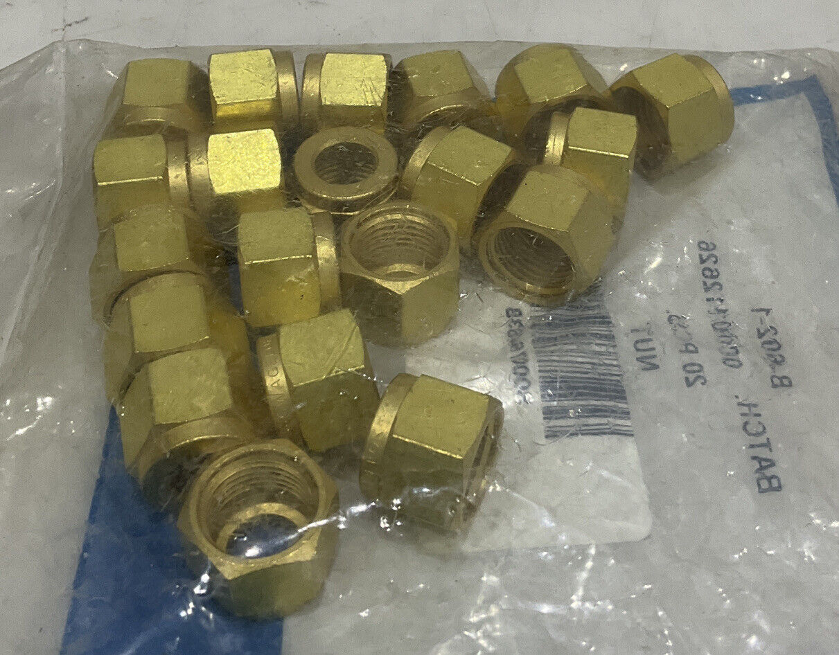 SWAGELOK B-602-1 NUT LOT OF 20 373