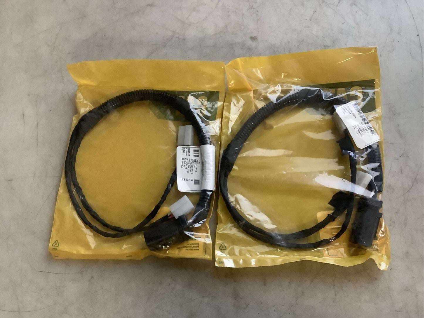 CAT 360-1843 HARNESS 476 - LOT OF 2