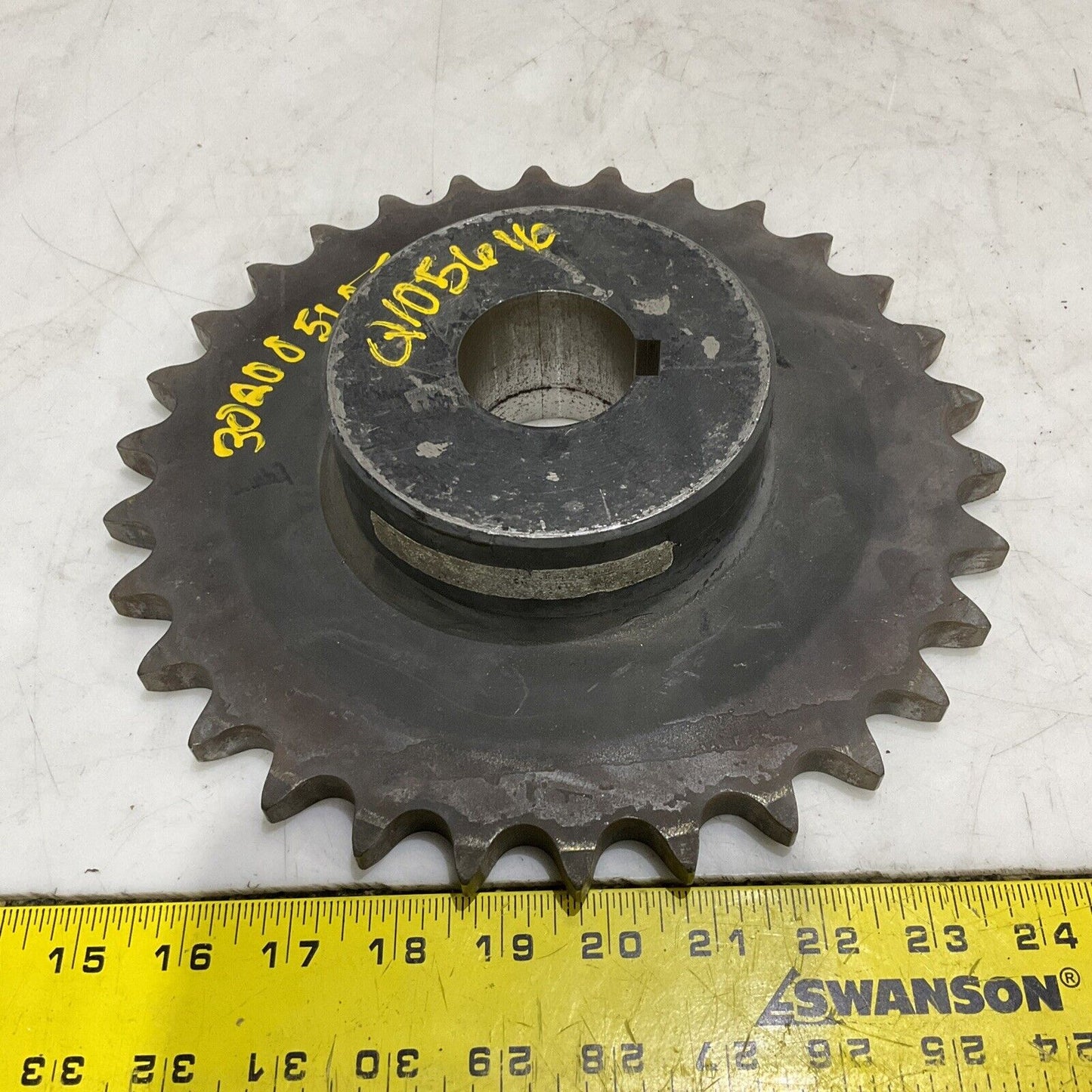 MARTIN 80B30 BORE SPROCKET GEAR CARBON STEEL 30 TOOTH 1 7/8” 373